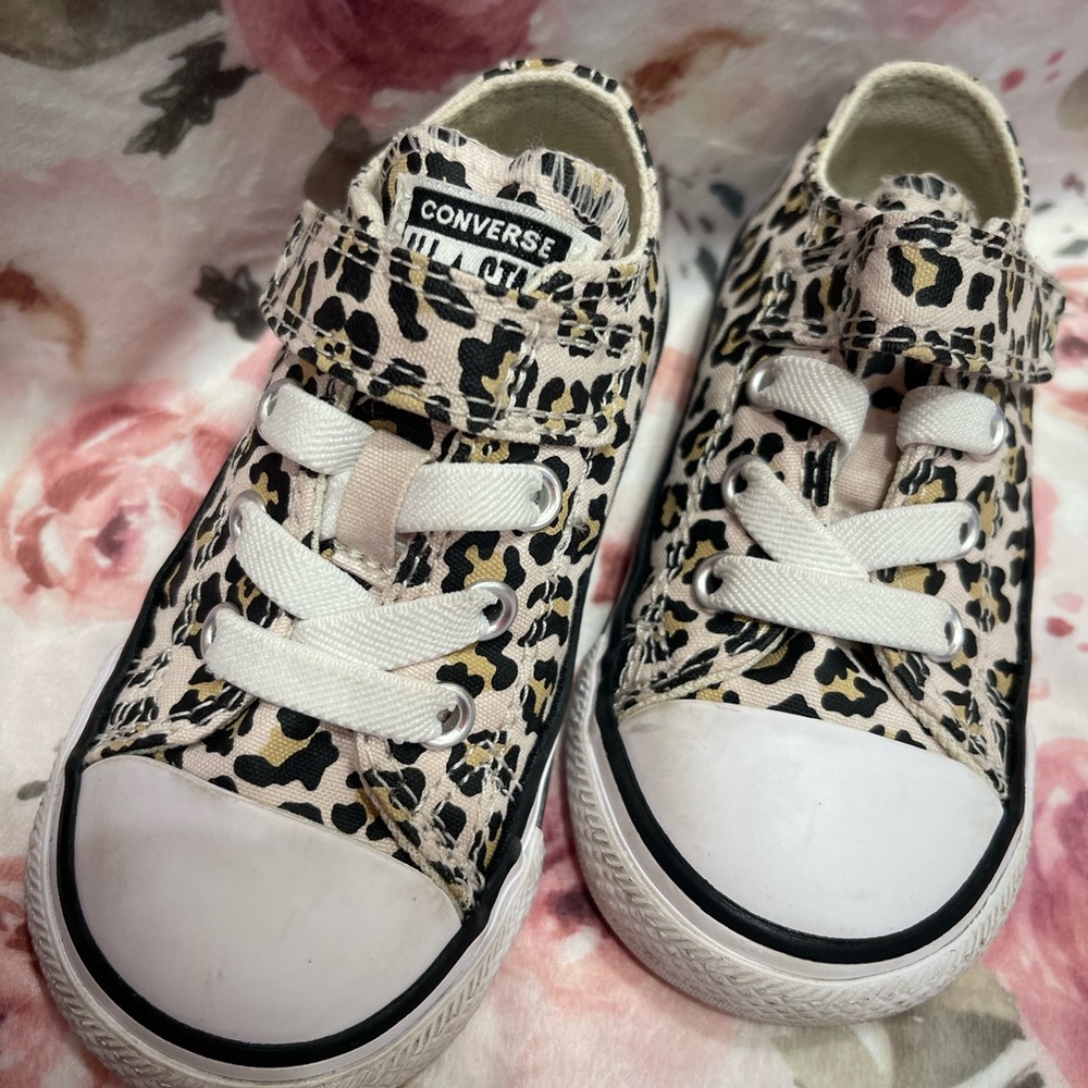 Converse Kids Leopard Print Sneakers